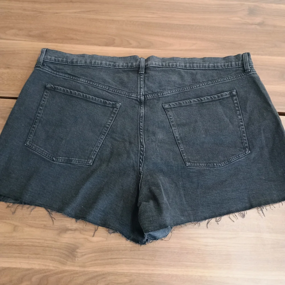 Women's Black Denim Shorts - Picture 5 of 6
